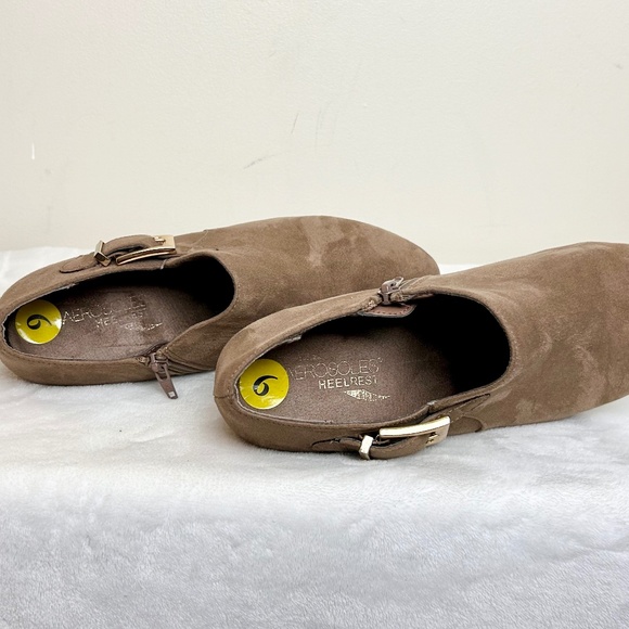 AEROSOLES TAN COMFORT SUEDE ALMOND TOE HIGH HEEL SIDE ZIP ANKLE BOOTIE SZ 9M - Picture 6 of 10